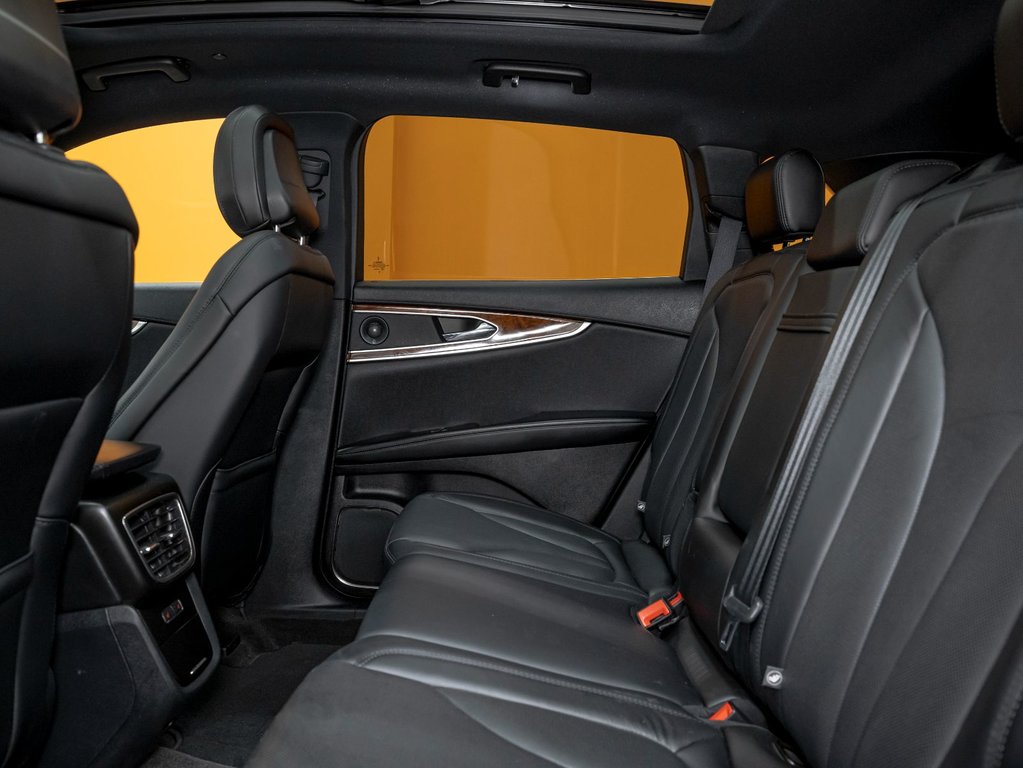 2020 Lincoln NAUTILUS in St-Jérôme, Quebec - 29 - w1024h768px
