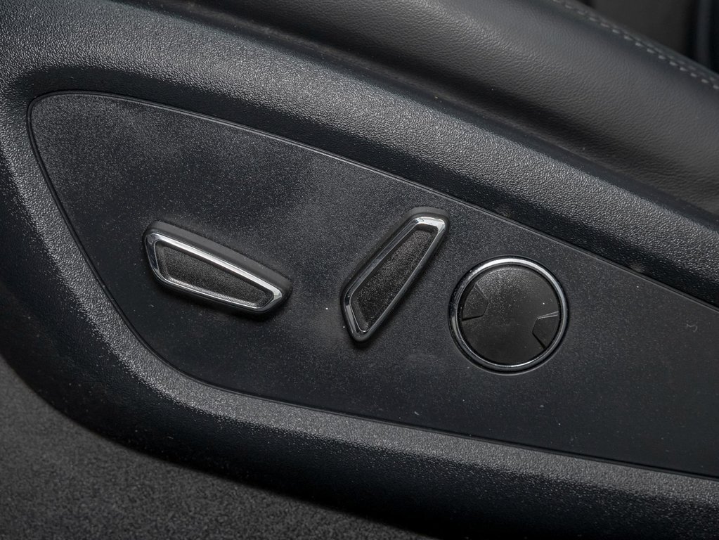 2020 Lincoln NAUTILUS in St-Jérôme, Quebec - 25 - w1024h768px
