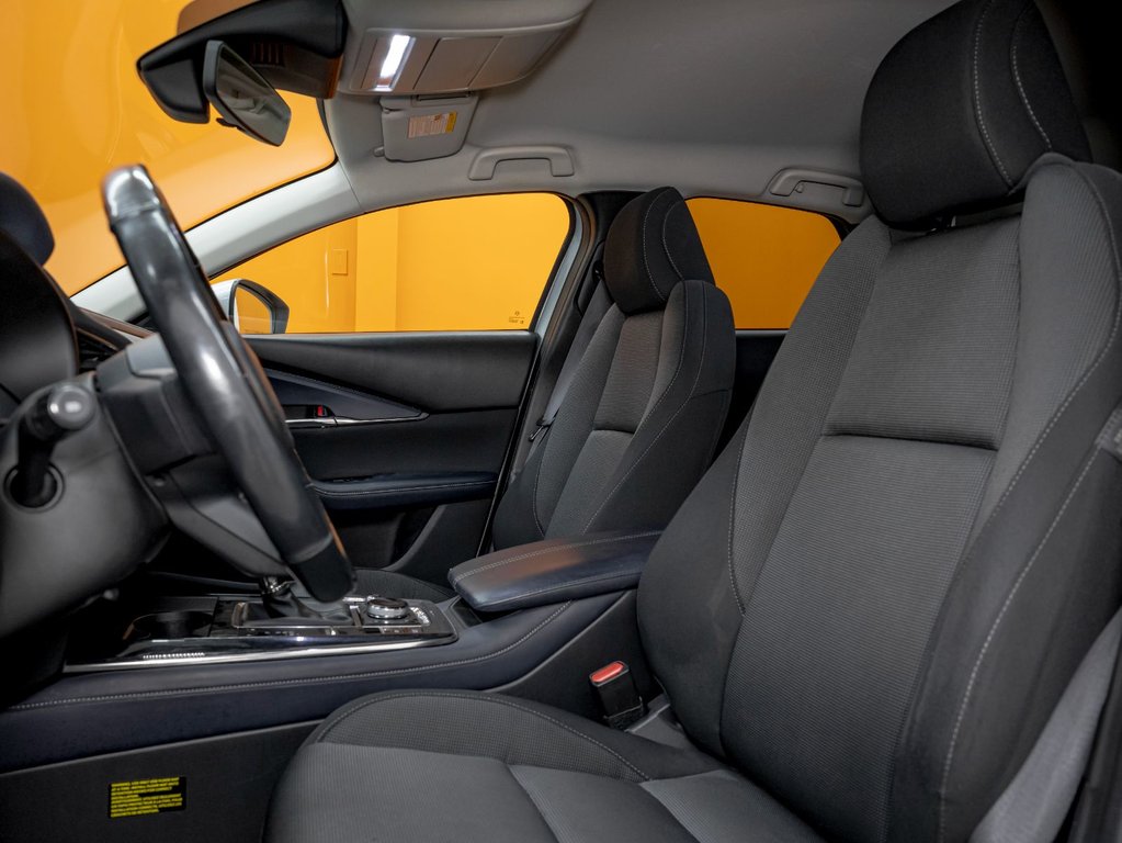 2020 Mazda CX-30 in St-Jérôme, Quebec - 10 - w1024h768px