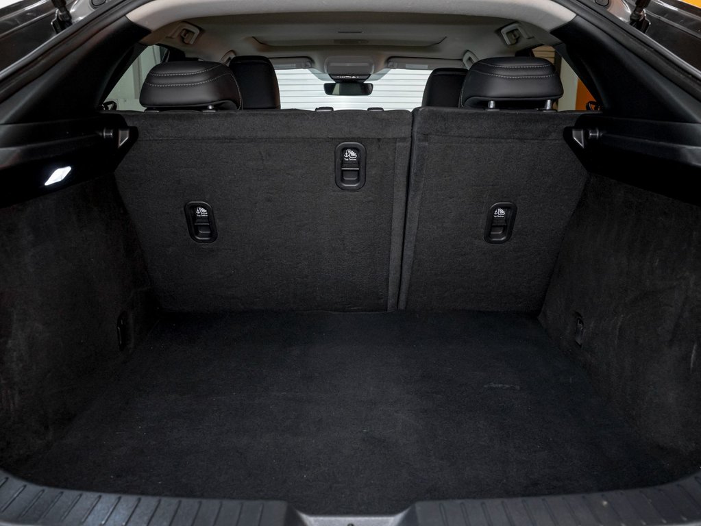 2021 Mazda CX-30 in St-Jérôme, Quebec - 30 - w1024h768px