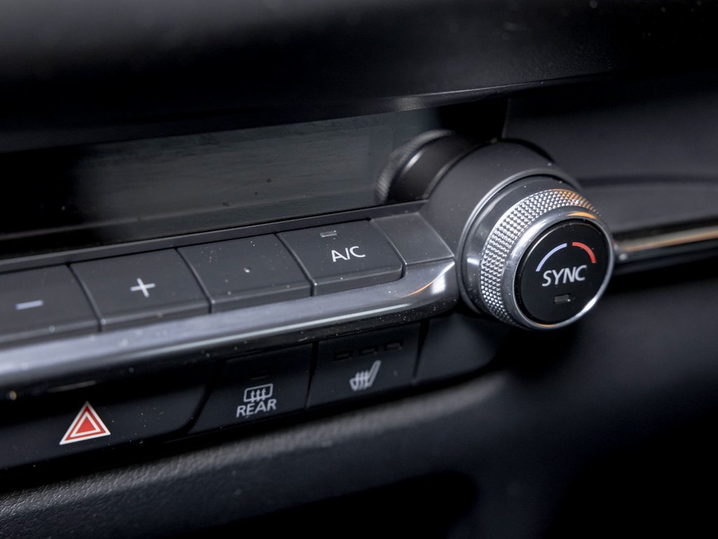 2021 Mazda CX-30 in St-Jérôme, Quebec - 24 - w1024h768px