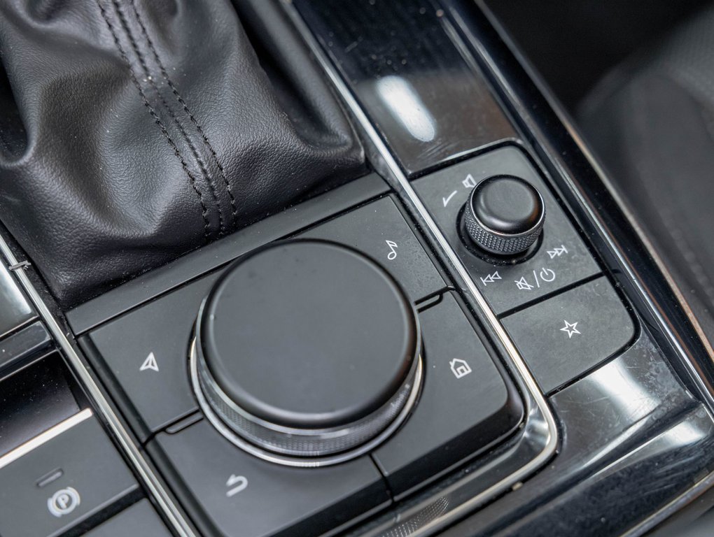 2022 Mazda CX-30 in St-Jérôme, Quebec - 23 - w1024h768px