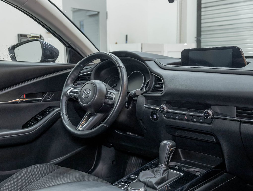 2022 Mazda CX-30 in St-Jérôme, Quebec - 27 - w1024h768px