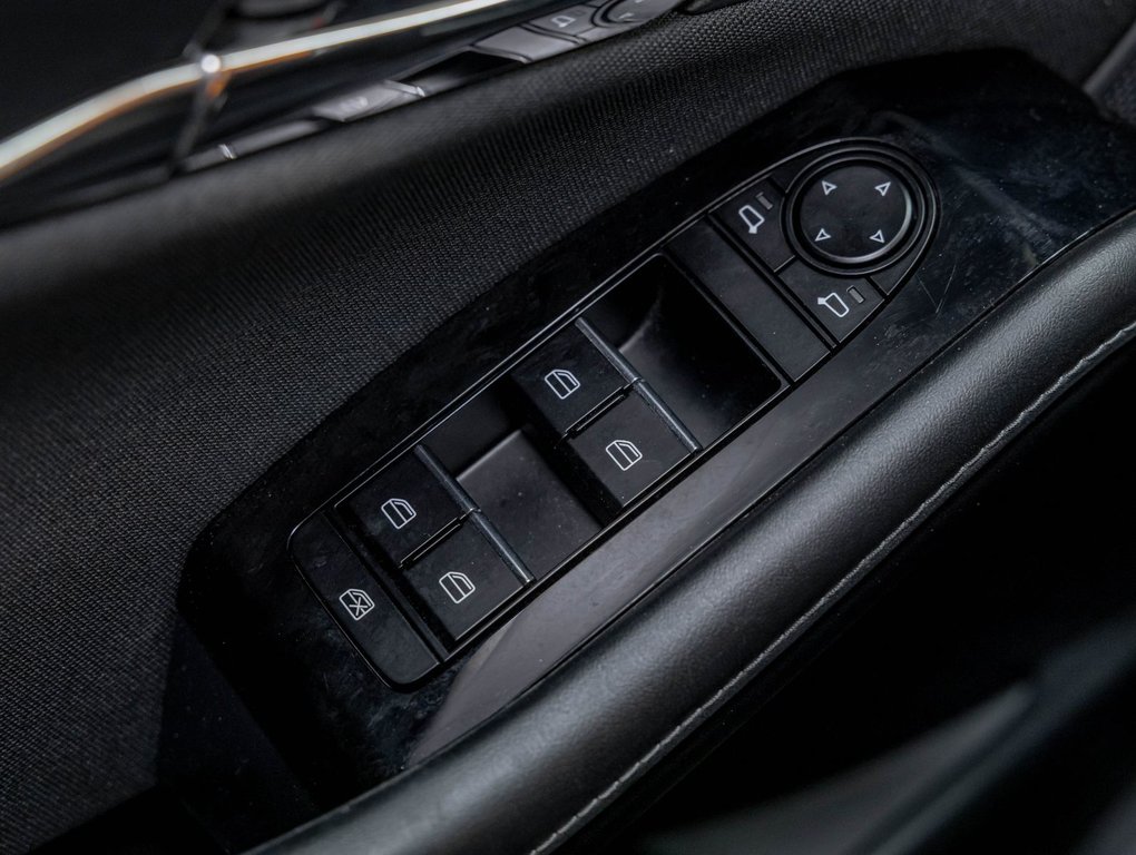 2022 Mazda CX-30 in St-Jérôme, Quebec - 24 - w1024h768px