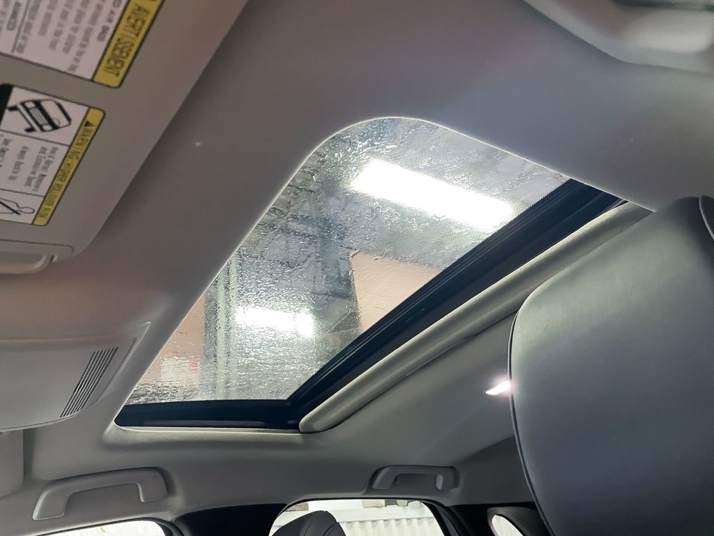 Mazda CX-30  2024 à St-Jérôme, Québec - 3 - w1024h768px