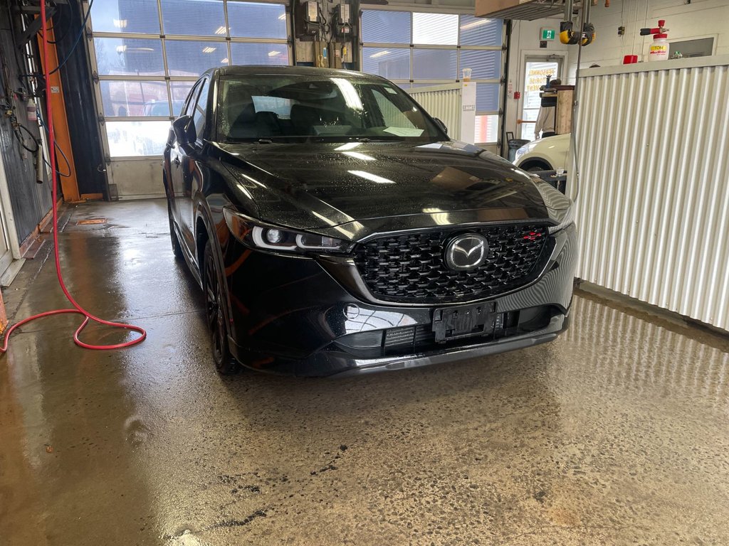 2022 Mazda CX-5 in St-Jérôme, Quebec - 12 - w1024h768px
