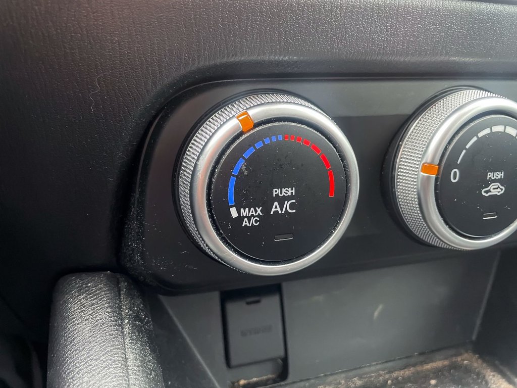 2023 Mazda CX-5 in St-Jérôme, Quebec - 14 - w1024h768px