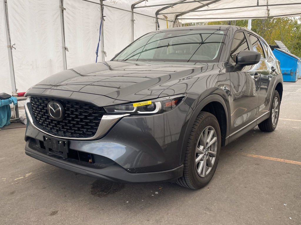 2023 Mazda CX-5 in St-Jérôme, Quebec - 1 - w1024h768px