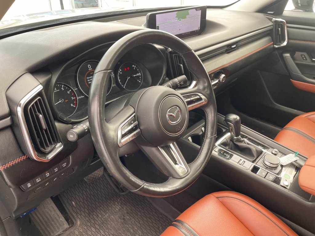 2023 Mazda CX-50 in St-Jérôme, Quebec - 5 - w1024h768px