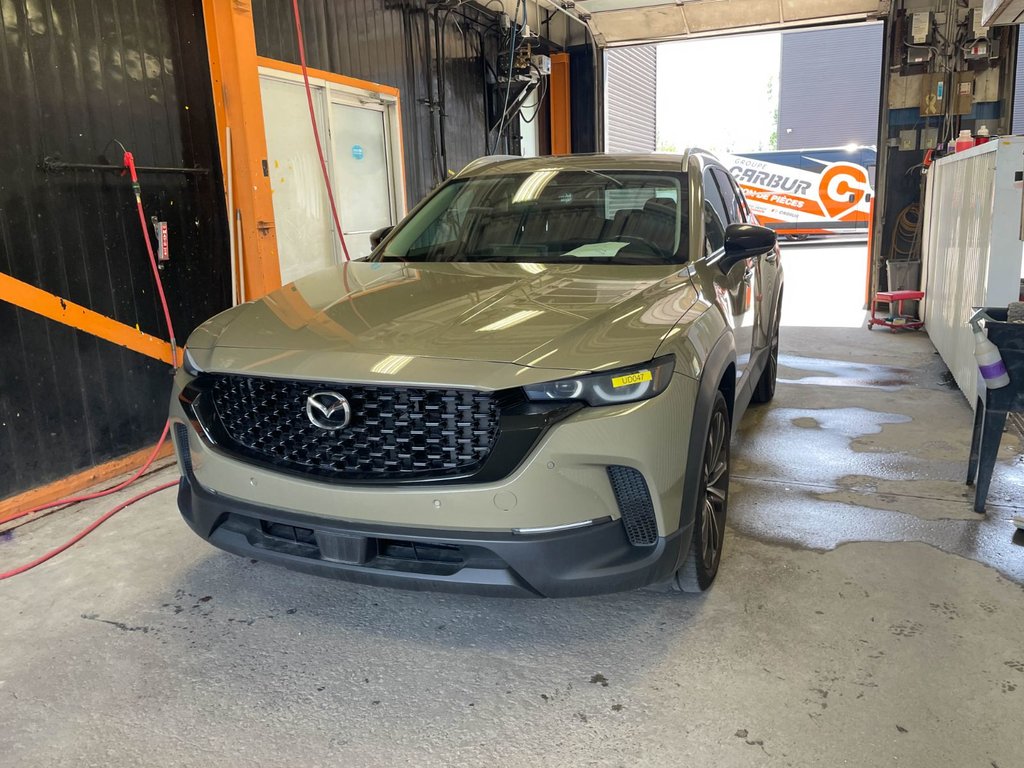 Mazda CX-50  2023 à St-Jérôme, Québec - 1 - w1024h768px