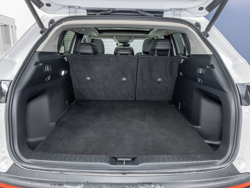 Mazda CX-50  2023 à St-Jérôme, Québec - 30 - w1024h768px