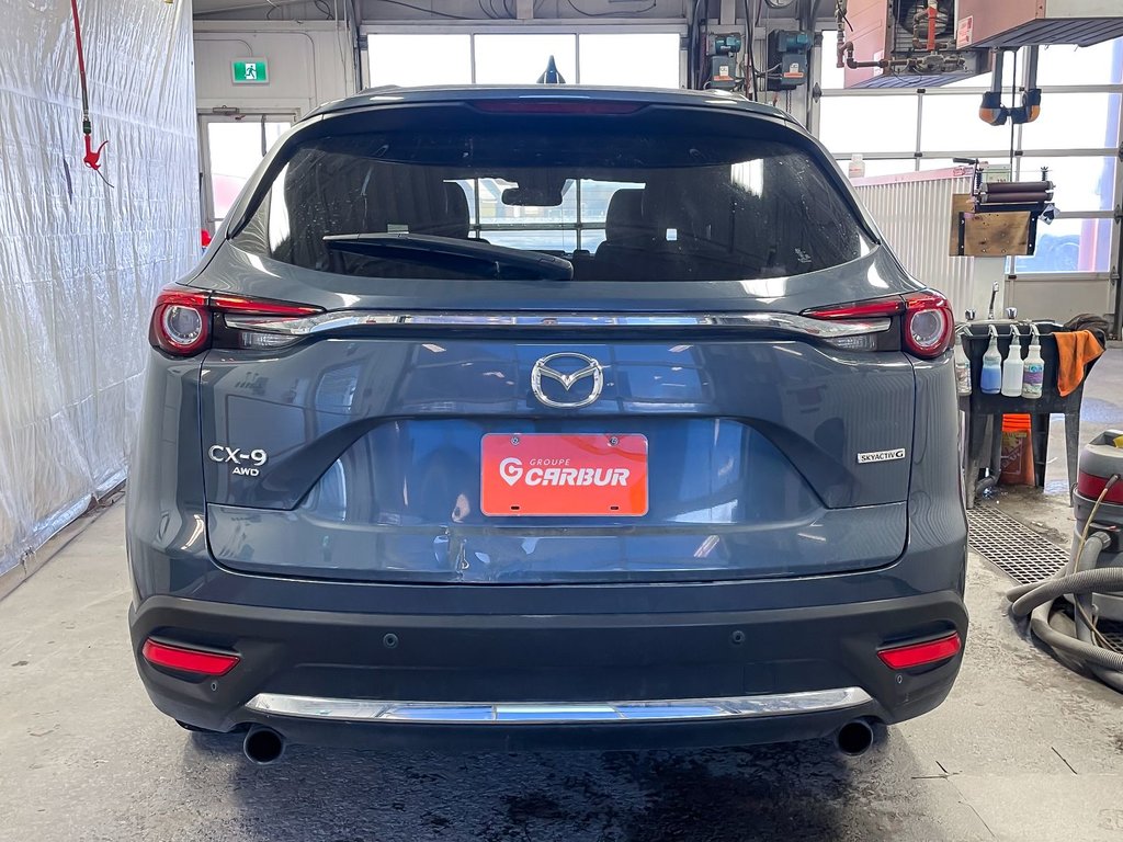 2022 Mazda CX-9 in St-Jérôme, Quebec - 6 - w1024h768px