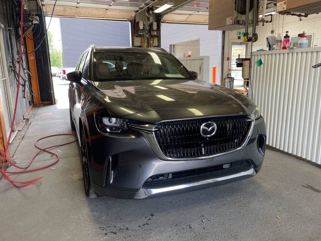 Mazda CX-90 MHEV  2024 à St-Jérôme, Québec - 9 - w1024h768px