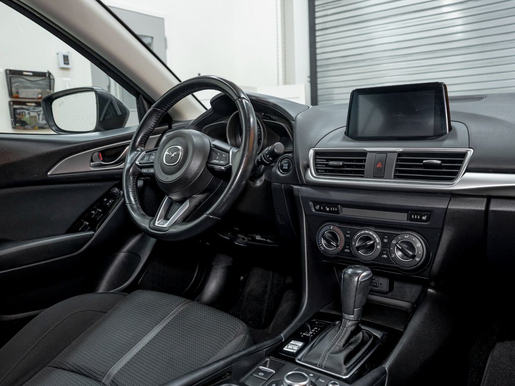 Mazda 3 Sport  2018 à St-Jérôme, Québec - 27 - w1024h768px