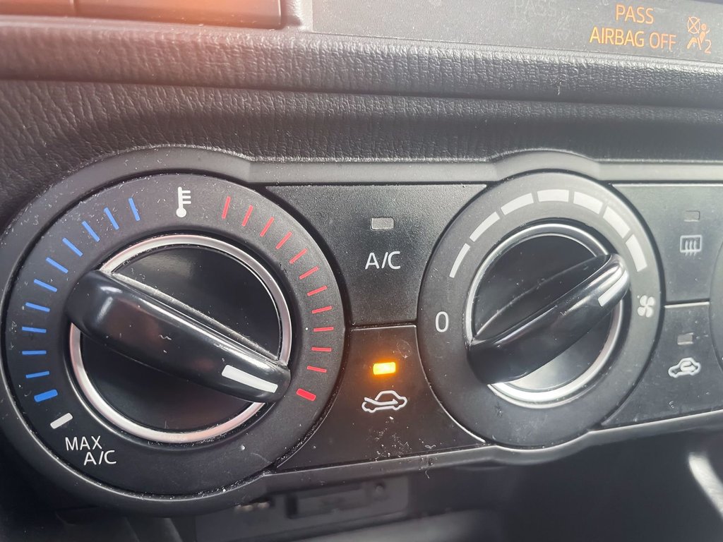 2018 Mazda 3 Sport in St-Jérôme, Quebec - 14 - w1024h768px
