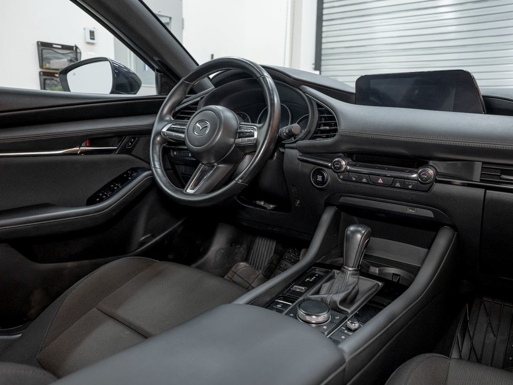 2020 Mazda 3 Sport in St-Jérôme, Quebec - 16 - w1024h768px
