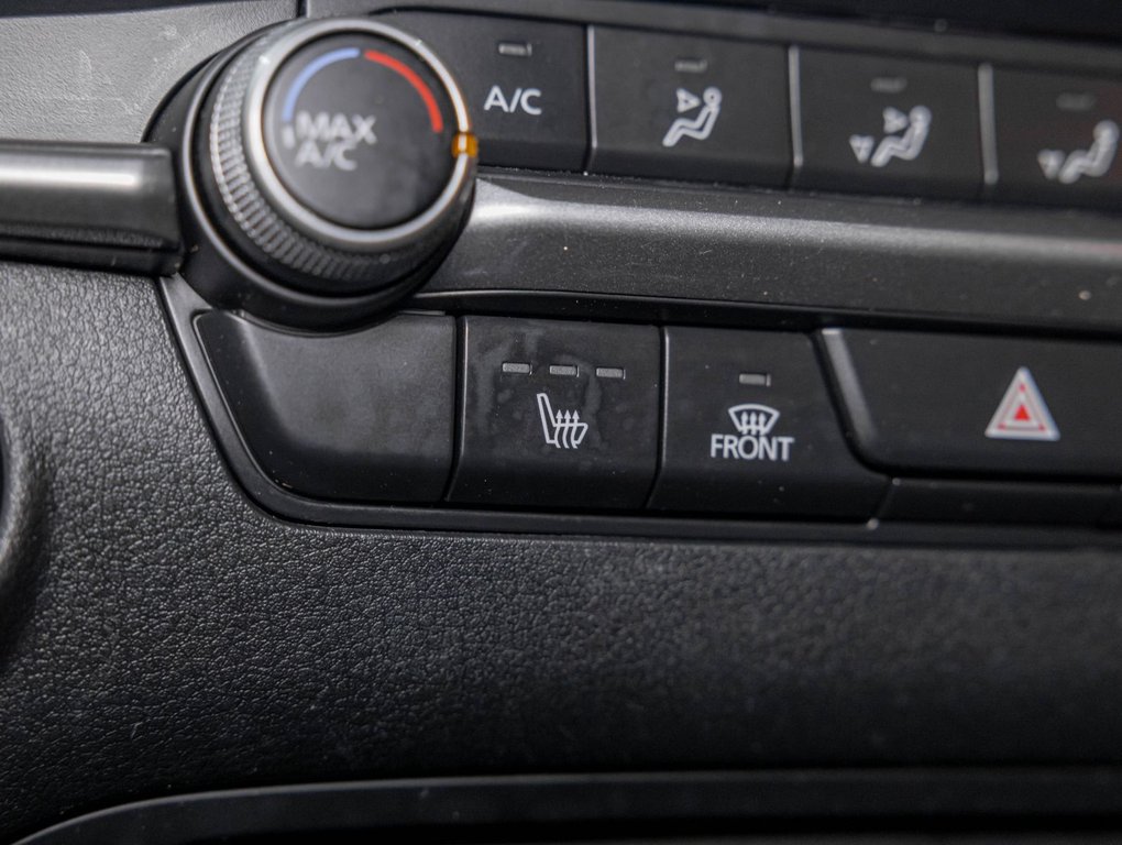 2021 Mazda 3 Sport in St-Jérôme, Quebec - 21 - w1024h768px