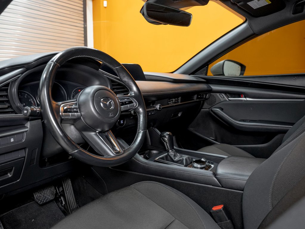 Mazda 3 Sport  2022 à St-Jérôme, Québec - 2 - w1024h768px
