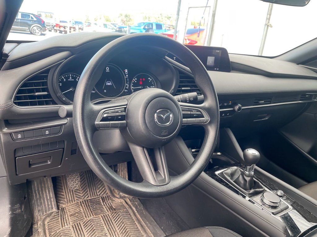 2023 Mazda 3 Sport in St-Jérôme, Quebec - 3 - w1024h768px