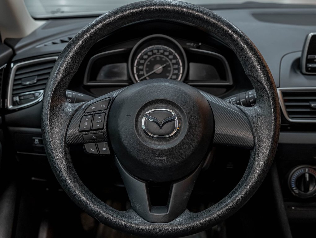 2015 Mazda 3 in St-Jérôme, Quebec - 18 - w1024h768px