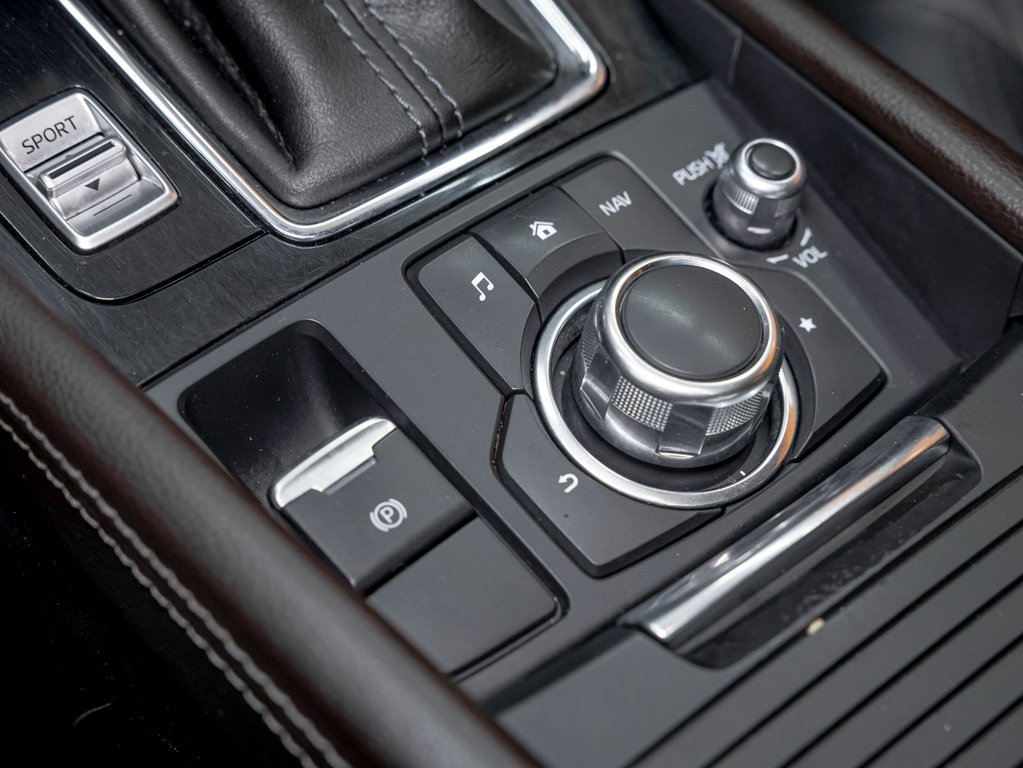 Mazda 3  2017 à St-Jérôme, Québec - 25 - w1024h768px