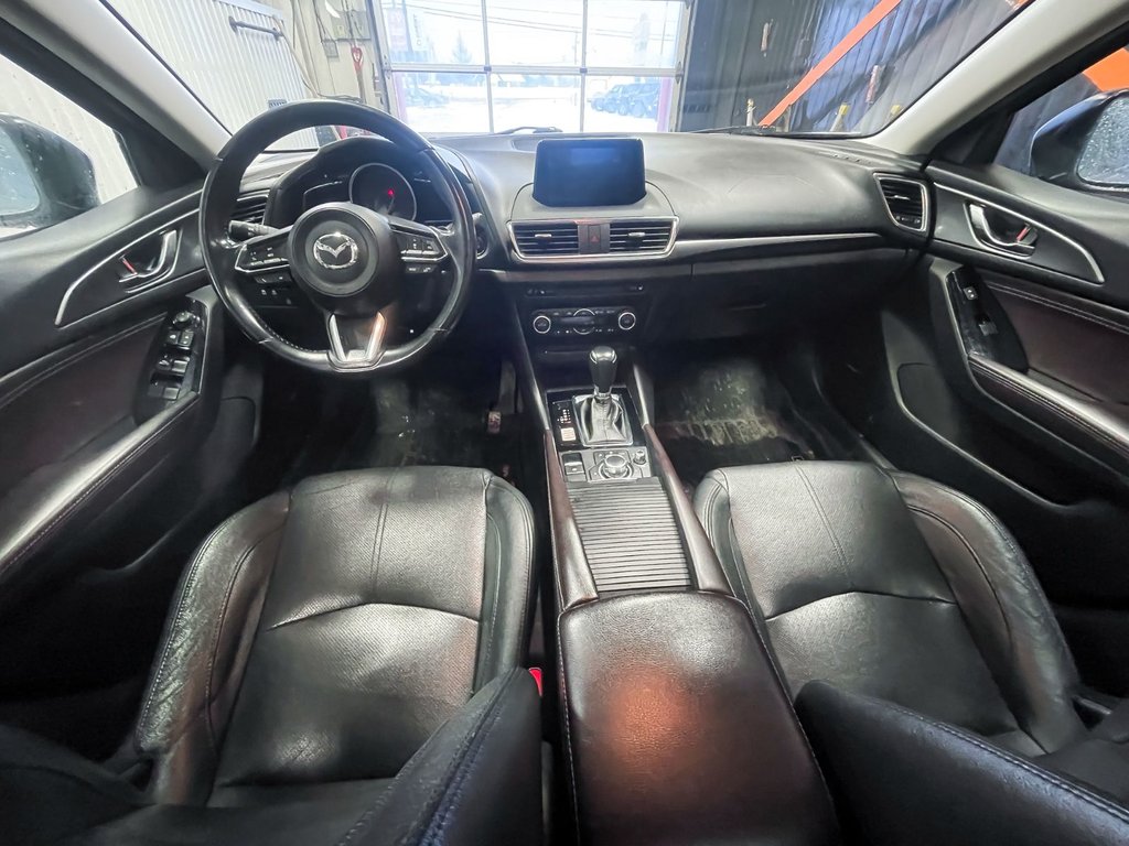Mazda 3  2017 à St-Jérôme, Québec - 12 - w1024h768px