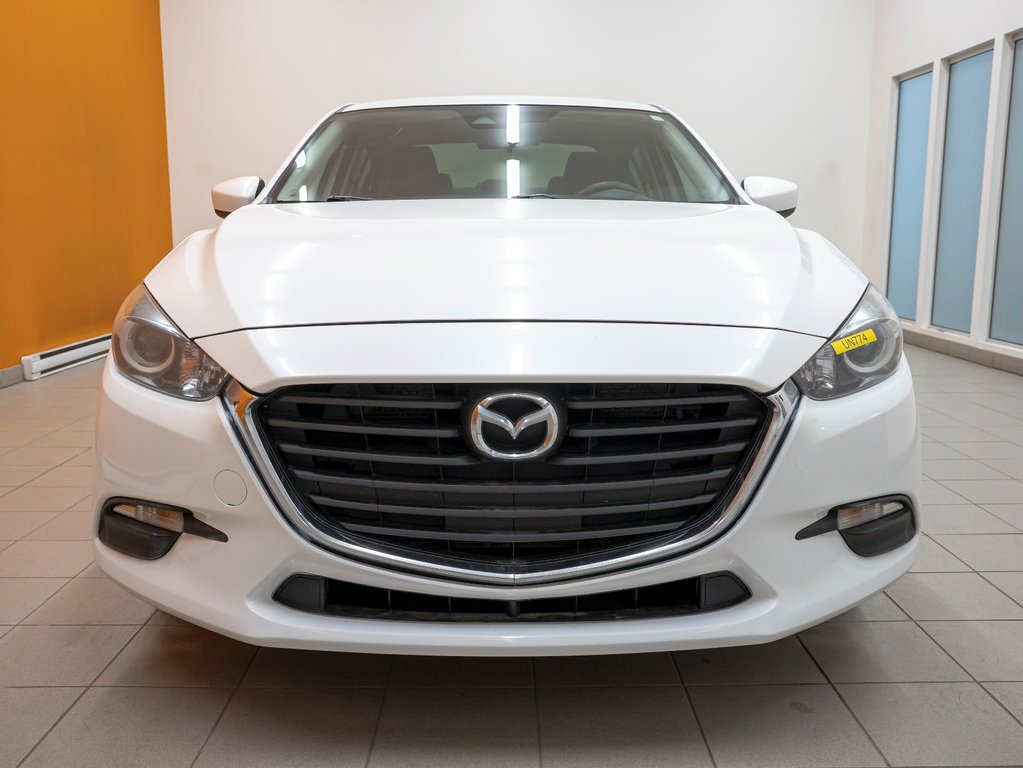 2018 Mazda 3 in St-Jérôme, Quebec - 4 - w1024h768px