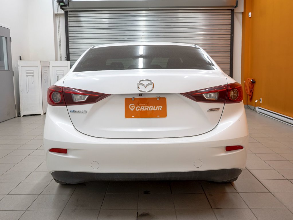 2018 Mazda 3 in St-Jérôme, Quebec - 6 - w1024h768px