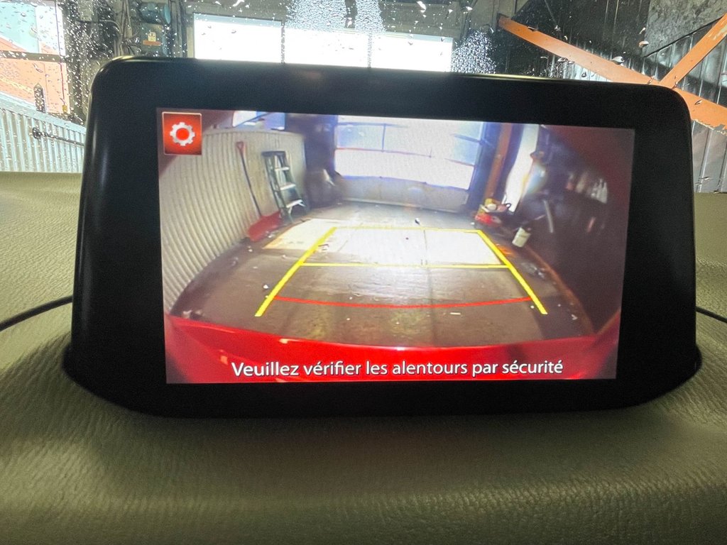 Mazda 3  2018 à St-Jérôme, Québec - 16 - w1024h768px