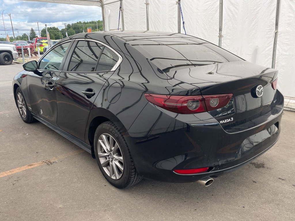 Mazda 3  2020 à St-Jérôme, Québec - 5 - w1024h768px