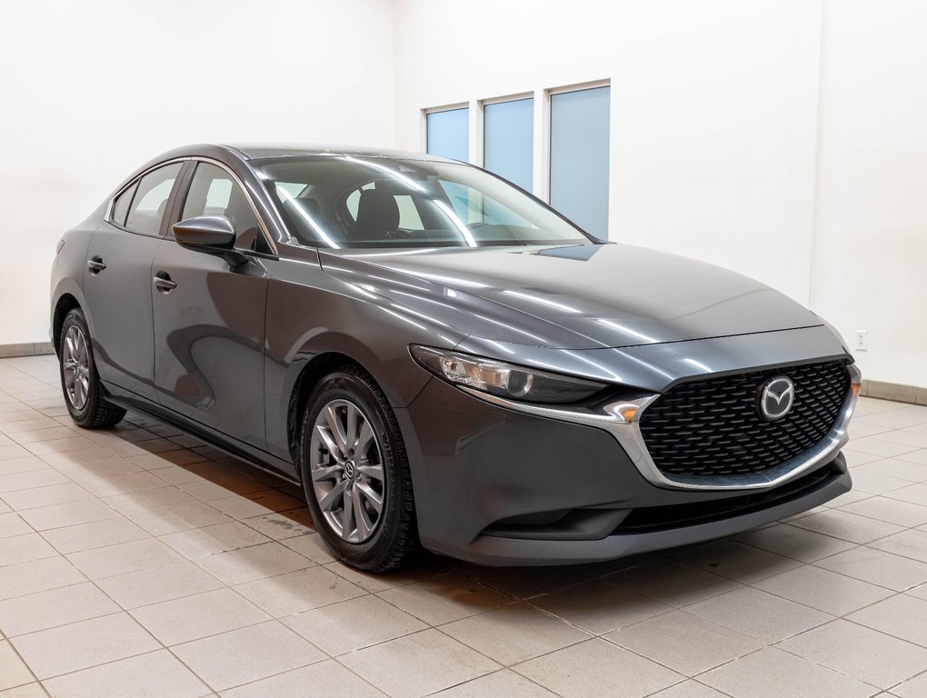 2020 Mazda 3 in St-Jérôme, Quebec - 9 - w1024h768px