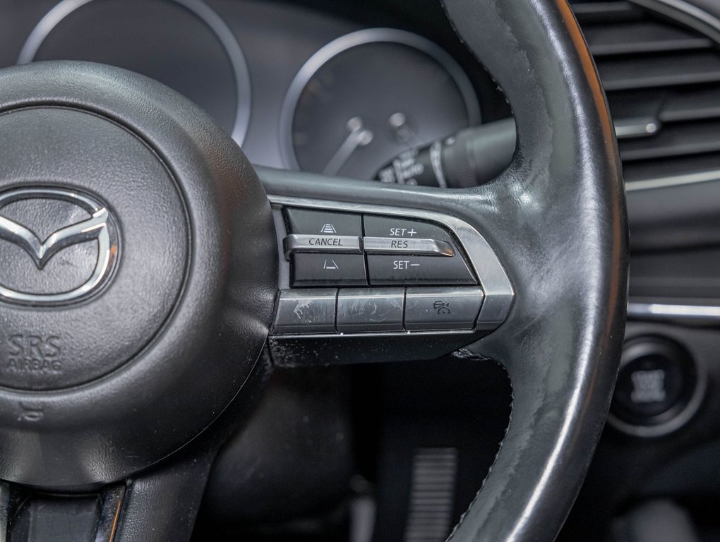 2020 Mazda 3 in St-Jérôme, Quebec - 15 - w1024h768px