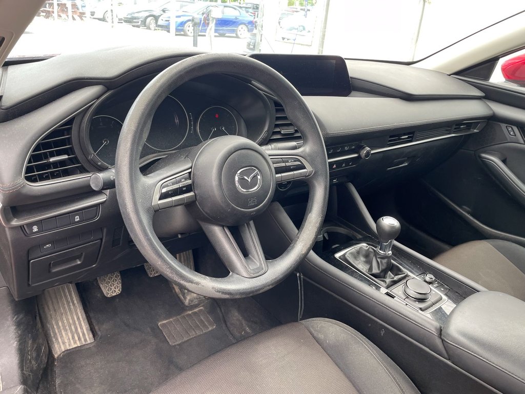 Mazda 3  2021 à St-Jérôme, Québec - 3 - w1024h768px
