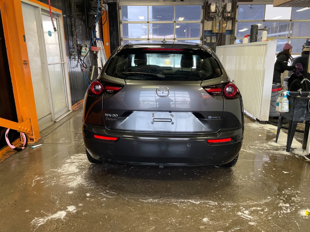 Mazda MX-30 EV  2022 à St-Jérôme, Québec - 6 - w1024h768px