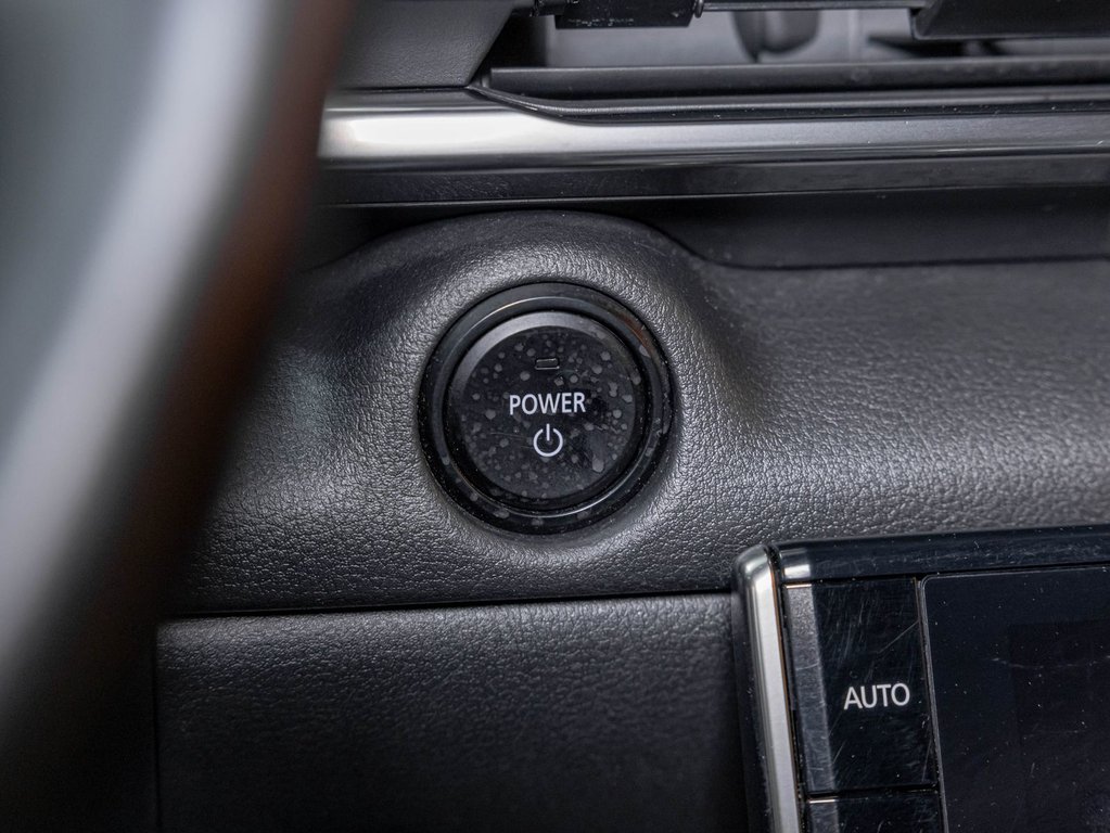 Mazda MX-30 EV  2022 à St-Jérôme, Québec - 24 - w1024h768px