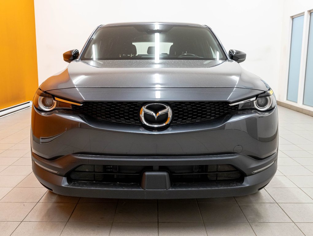 2022 Mazda MX-30 EV in St-Jérôme, Quebec - 4 - w1024h768px