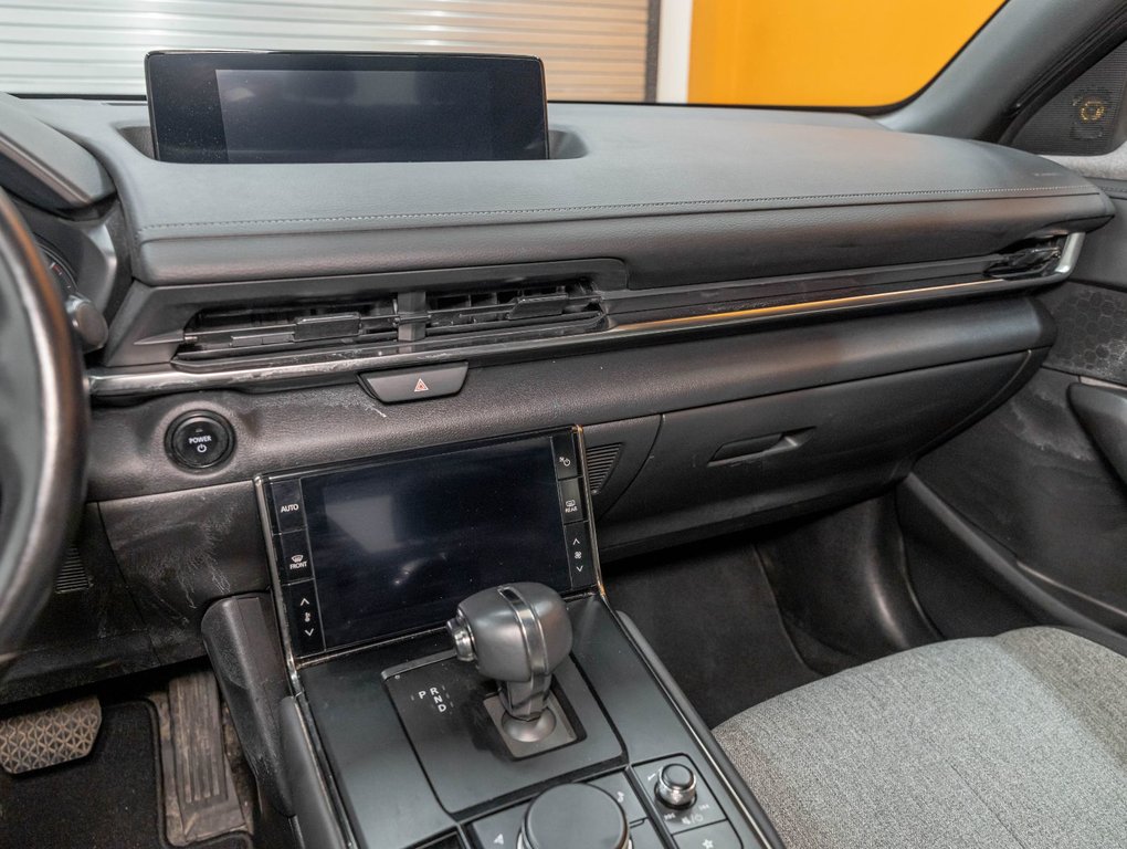2022 Mazda MX-30 EV in St-Jérôme, Quebec - 20 - w1024h768px