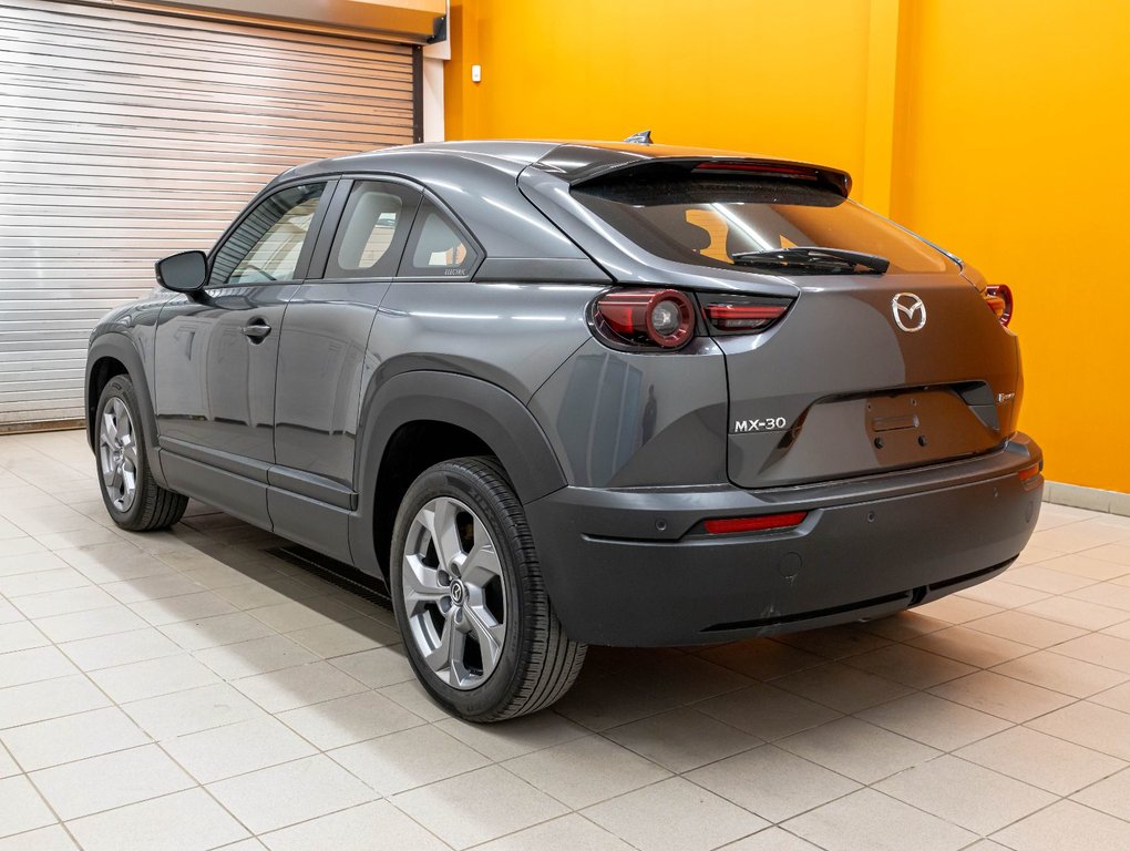 2022 Mazda MX-30 EV in St-Jérôme, Quebec - 5 - w1024h768px