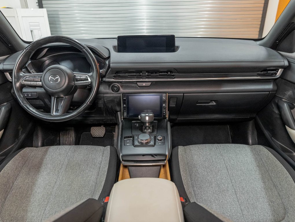 2022 Mazda MX-30 EV in St-Jérôme, Quebec - 11 - w1024h768px