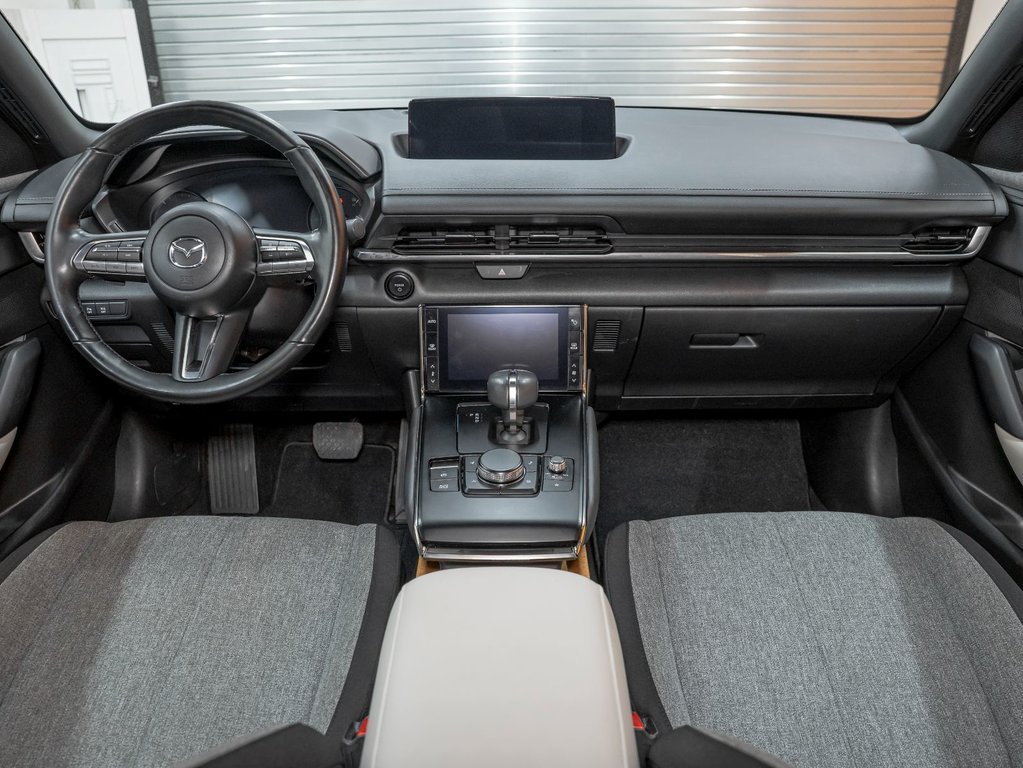 Mazda MX-30 EV  2023 à St-Jérôme, Québec - 11 - w1024h768px