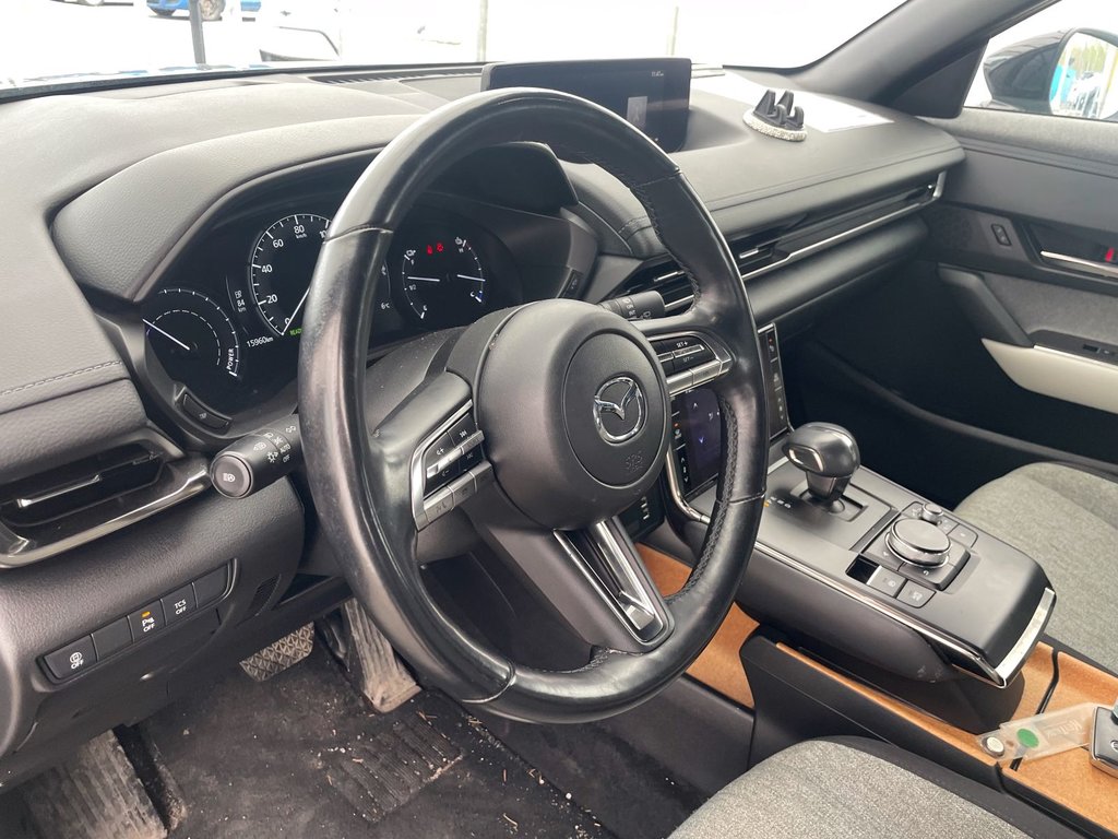 2023 Mazda MX-30 EV in St-Jérôme, Quebec - 3 - w1024h768px