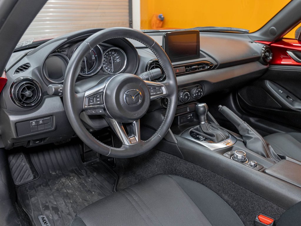 Mazda MX-5  2022 à St-Jérôme, Québec - 2 - w1024h768px