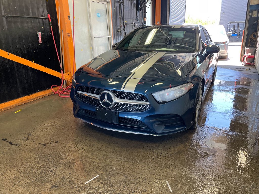 Mercedes-Benz A-Class  2020 à St-Jérôme, Québec - 1 - w1024h768px