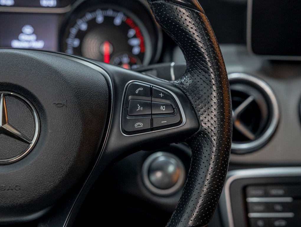 2019 Mercedes-Benz CLA in St-Jérôme, Quebec - 16 - w1024h768px