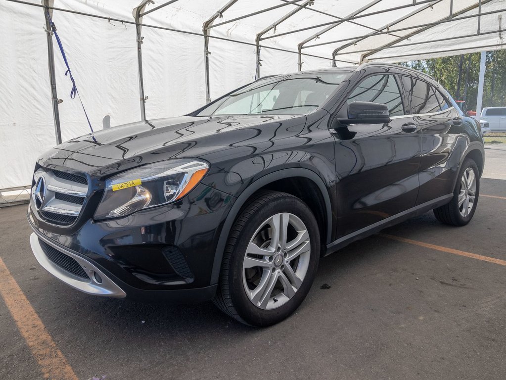 2017 Mercedes-Benz GLA in St-Jérôme, Quebec - 1 - w1024h768px