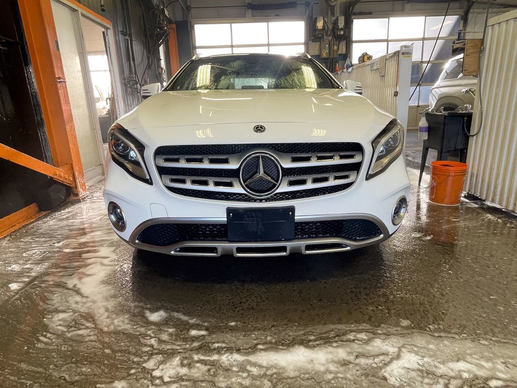 2020 Mercedes-Benz GLA in St-Jérôme, Quebec - 5 - w1024h768px