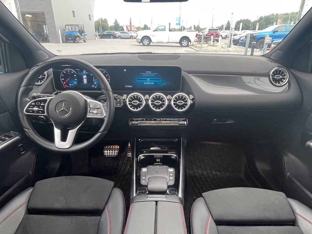 Mercedes-Benz GLA  2021 à St-Jérôme, Québec - 12 - w1024h768px