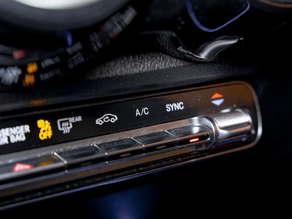 Mercedes-Benz GLB  2022 à St-Jérôme, Québec - 22 - w1024h768px