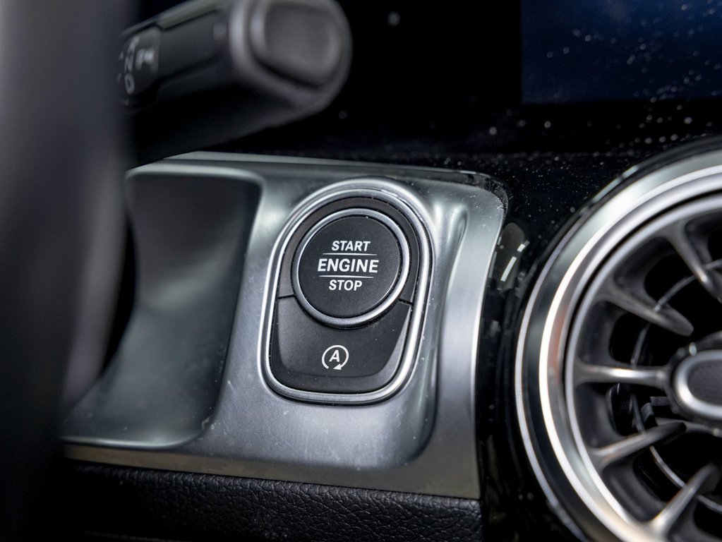 Mercedes-Benz GLB  2022 à St-Jérôme, Québec - 27 - w1024h768px