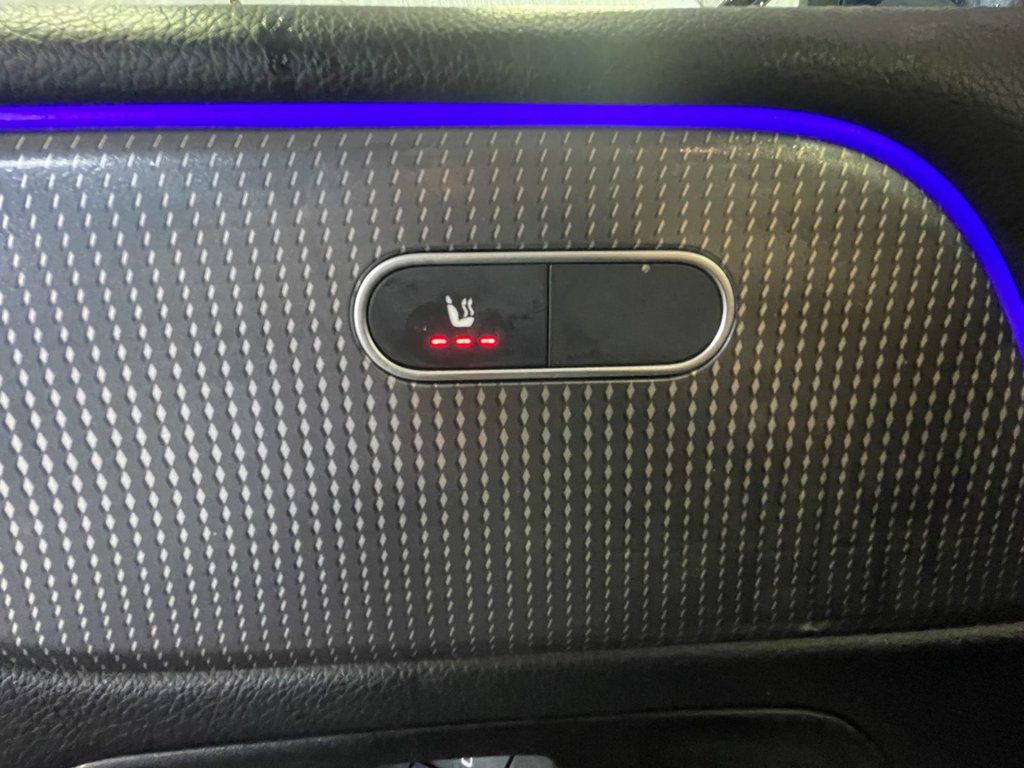 Mercedes-Benz GLB  2022 à St-Jérôme, Québec - 12 - w1024h768px